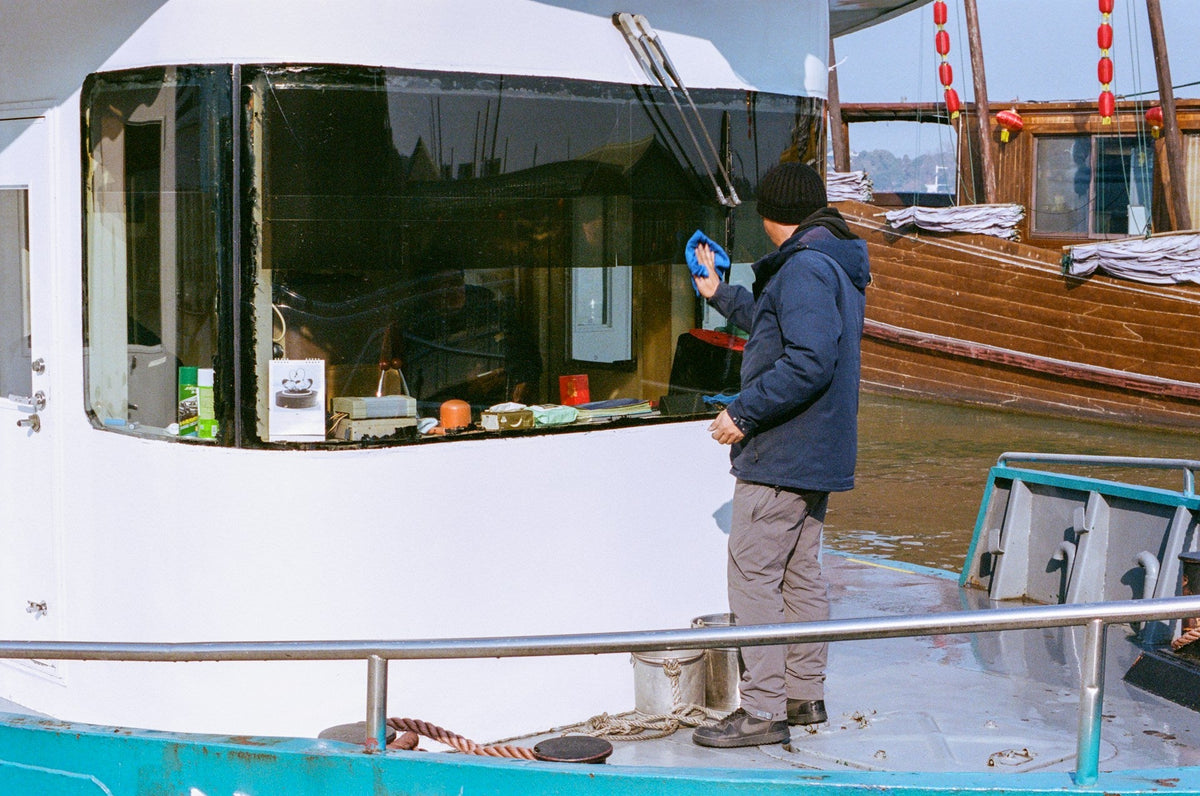 ¿Cómo limpiar el casco de un barco paso a paso?
